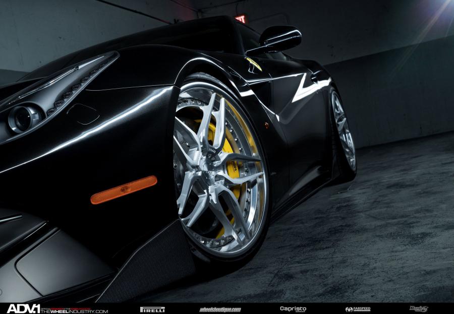  Ferrari F12berlinetta on ADV.1 Wheels (ADV05STSCS) 2015 года  (фото 30 из 34)